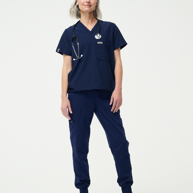 Forme® Scrub Top Women-gallery-45170388336871