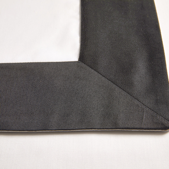 Beekman-gallery-24041365778