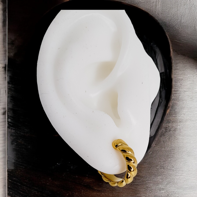 Twisted Ear Cuff-gallery-42474226548986