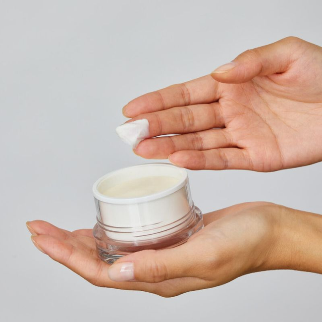 RoughLuxe Matte Styling Paste-gallery-44232109424871