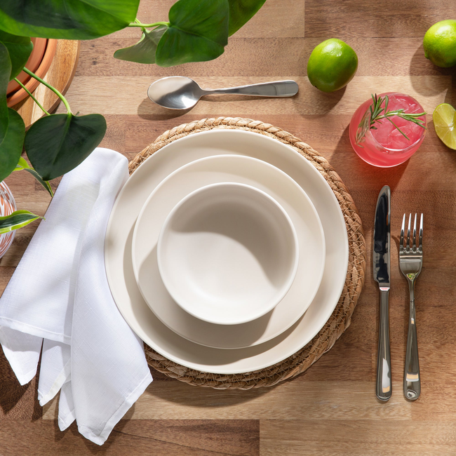 Melamine Modern Essentials Tableware (12-Piece Set, 4 Place Settings)-gallery-53882519617908