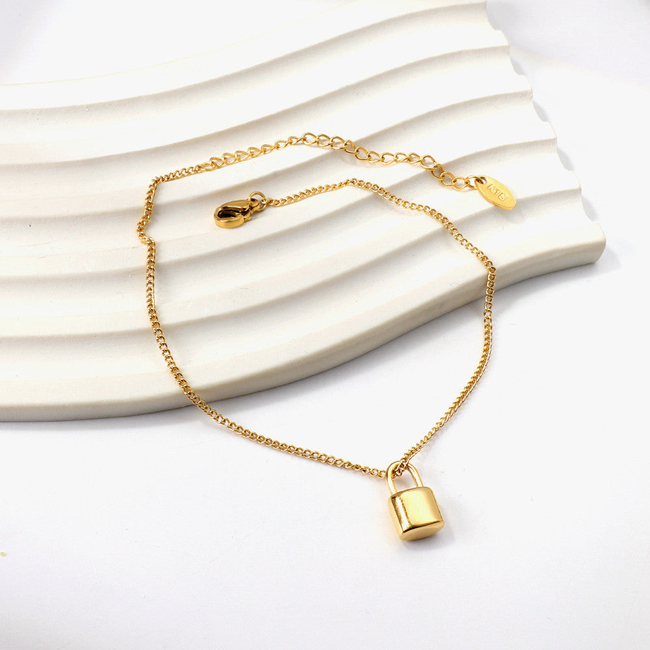 Lock Gold Bracelet-gallery-42474141221114