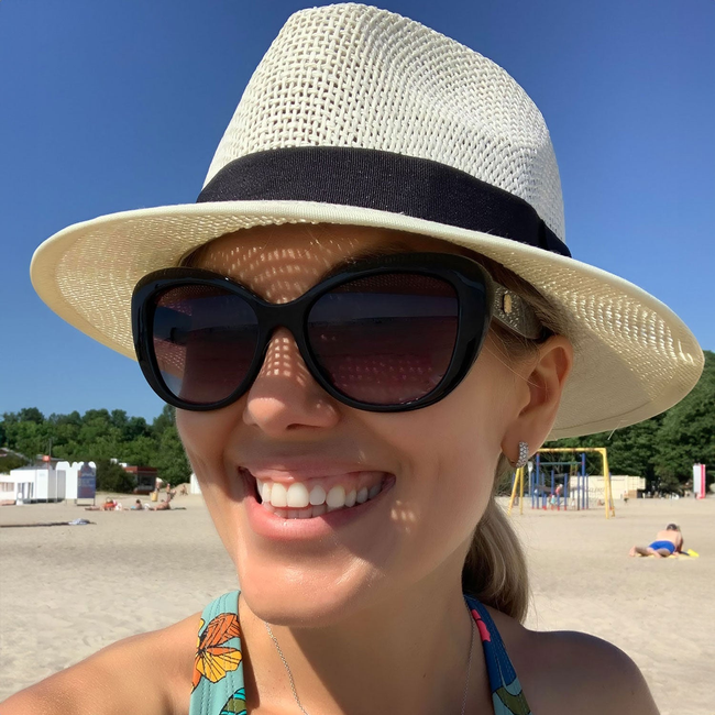 Chrystie-Polarized-gallery-46684286189861