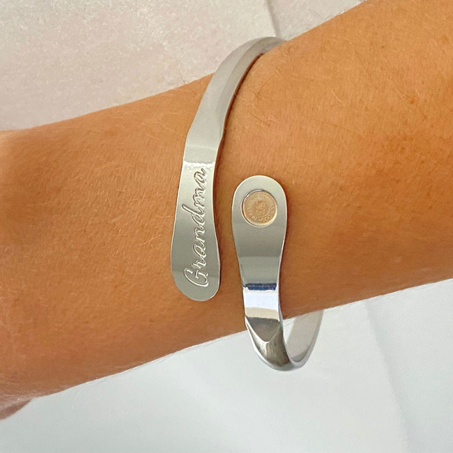 Grandma Bracelets, Engraved Bracelets Grandma’s love is forever & always-gallery-30351654748218