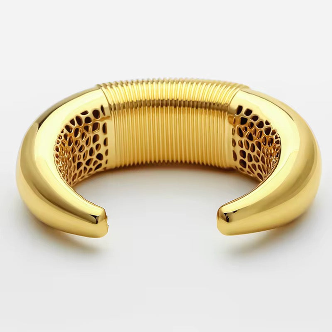 Mega Cuff-gallery-32333469679691