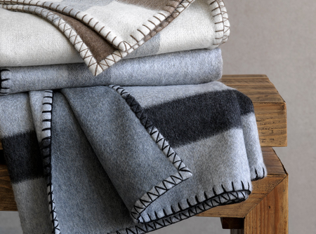 Madrid 2Ply Detailed Stitching Throw