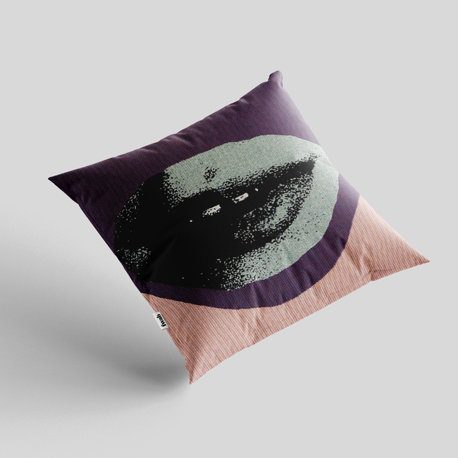 Faceless - Lips Pillow-gallery-37430107275440