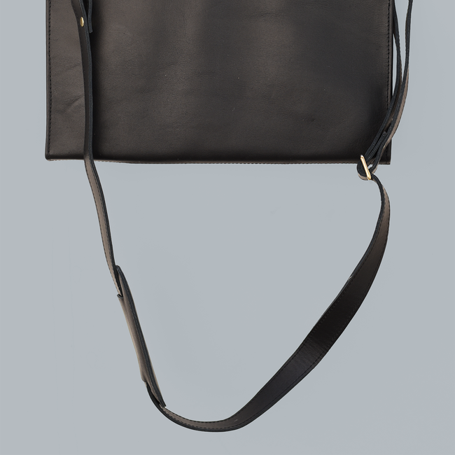 Leather Laptop Portfolio | Black Leather | Removable Strap-gallery-33207323820098