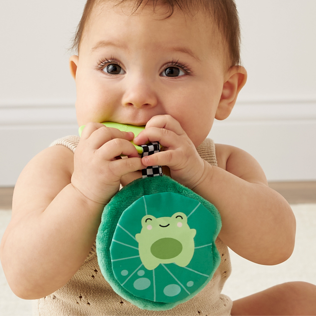 Sweetie Crinkle™ Sensory Teether-gallery-39277740425387