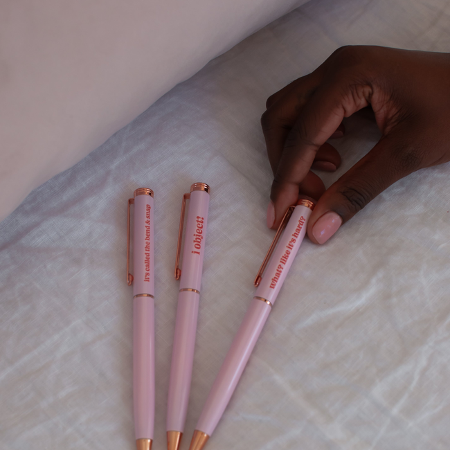 It’s Giving Elle Woods 3-Piece Pen Set-gallery-33262422032450