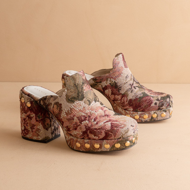 The Sierra | Mauve Tapestry Platform Clog-gallery-38968657084593