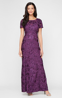 Evelyn Rosette Lace Long Gown