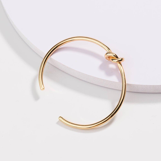 Dainty Love Knot Bracelet-gallery-30351679619130