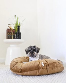 Laurel Nutmeg Round Velvet Dog Bed