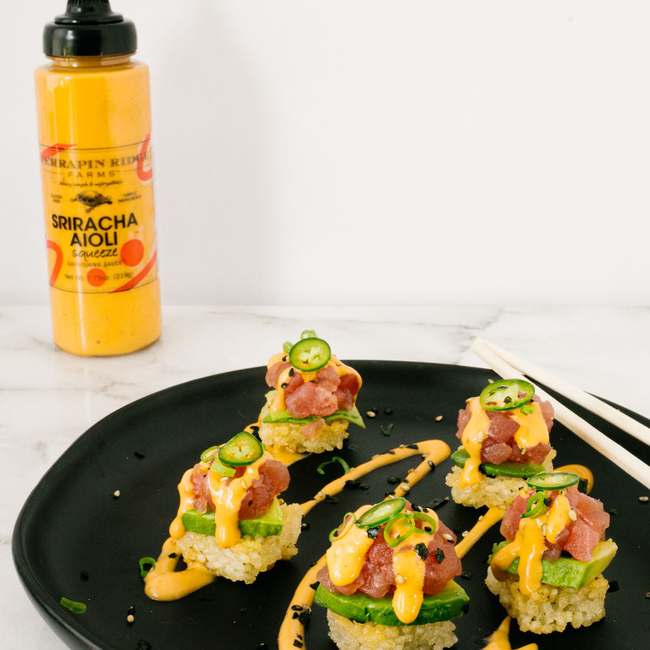 Sriracha Aioli Garnishing Squeeze-gallery-30478676525121