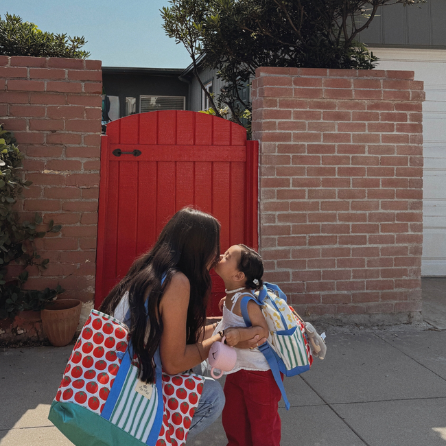 Itzy Explorer™ Canvas Mom Tote-gallery-40166537101483
