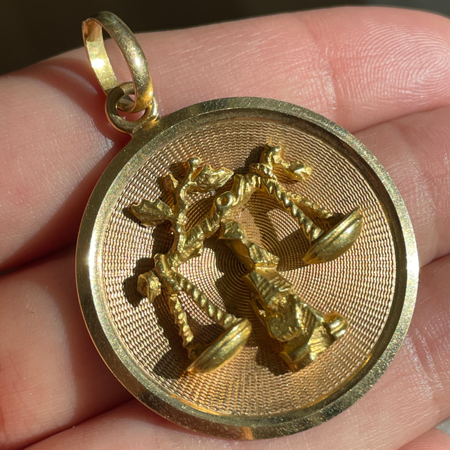Vintage yellow 18K large UnoAerre Libra statement medallion-gallery-51167873204539