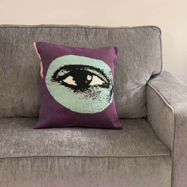 Faceless - Eye Pillow-gallery-37430105047216