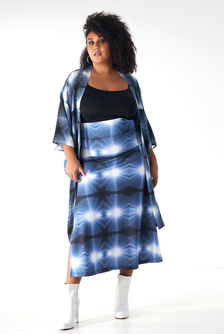 Babs Body-hugging Midi Skirt - Blue Burst Print Design