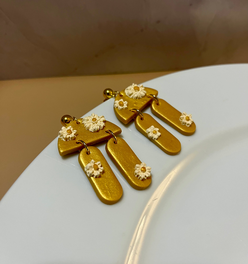 Goldie dangle earrings