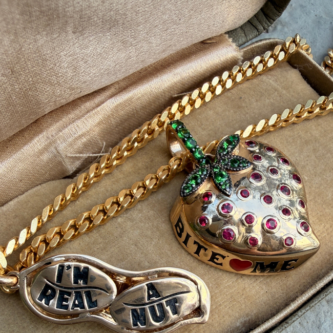 3GOG Original Real Nut Peanut Pendant-gallery-56779932762427