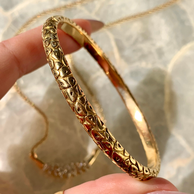 Vintage 1960s Chaumet 18K Carrouse Bangle-gallery-45118087790907
