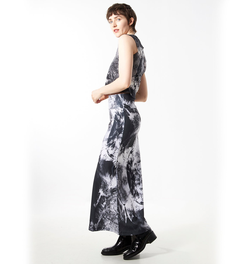 Babs Body-hugging Midi Skirt - Black/White Nature Print Design