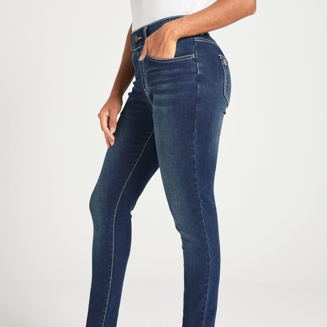 Signature Mid-Rise Denim | Skinny (Roma Wash)-gallery-41944299602172