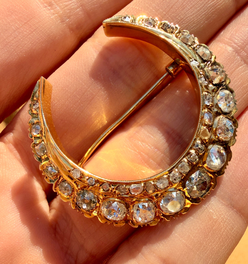 Antique yellow 18K crescent brooch with 2.6ctw of diamonds