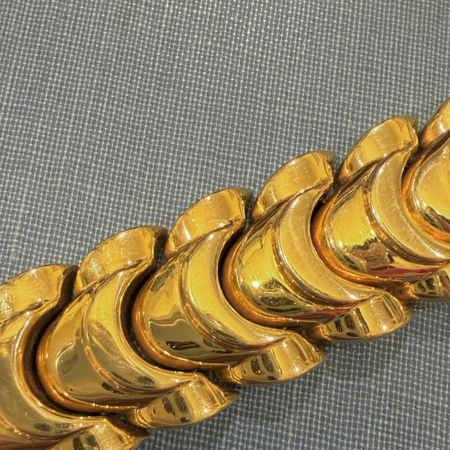 Vintage yellow 14K crescent moon-esque link bracelet, 6.5 inch fit-gallery-56719692071227