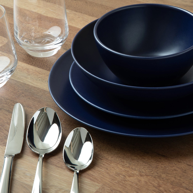 Signature Stainless Steel Flatware Set (20-Piece Set, 4 Place Settings)-gallery-53881726173556