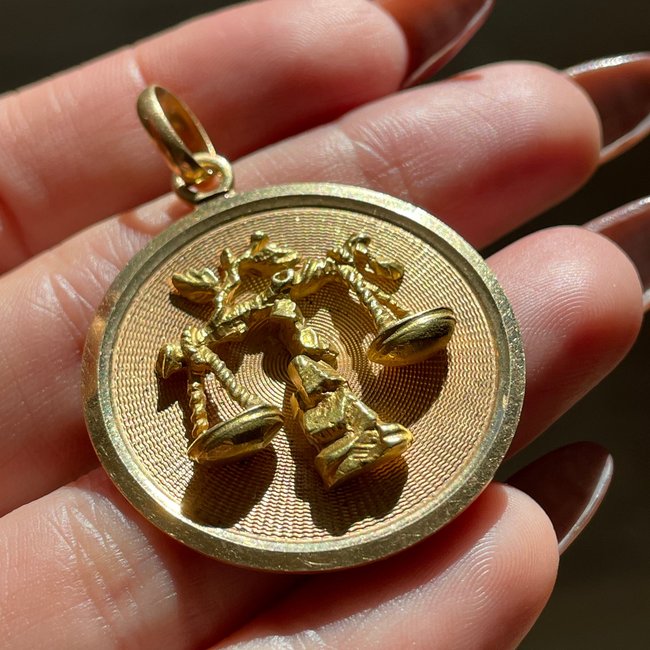Vintage yellow 18K large UnoAerre Libra statement medallion-gallery-51167873171771