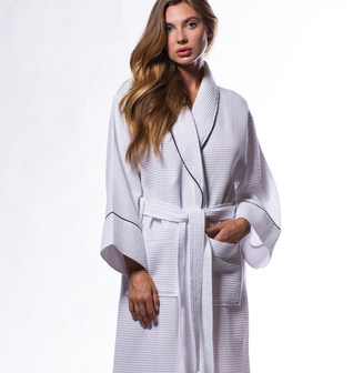 Waffle Shawl Long Robe Square Pattern White