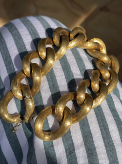 Vintage Yellow 14K midcentury florentine finish round curb bracelet, 6.75 inch fit