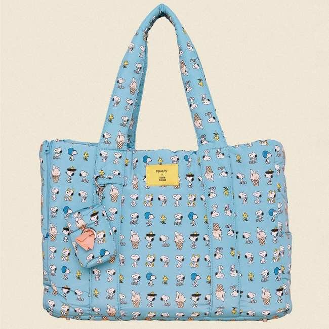 Snoopy Chillin Carrier - PEANUTS-gallery-61738674454814