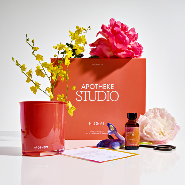 AP32-01-FL Floral TDAVIS_Apotheke804 (1).jpg