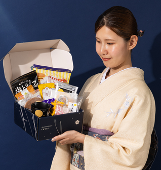 Sakuraco Exclusive Autumn Moon Festival Box!