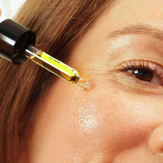 Bio-Retinol + C Booster Model Image.jpg