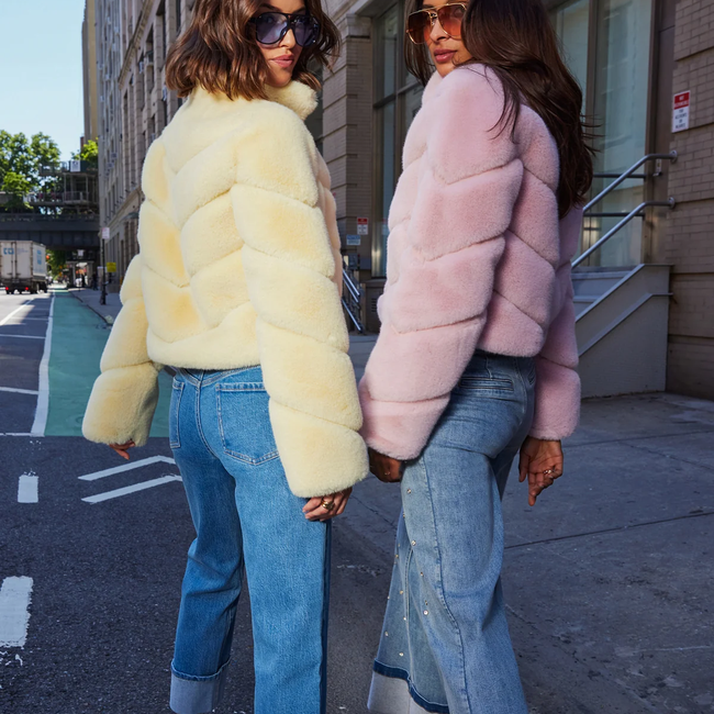 Brianna-BalletSlipper_Brianna-Banana_Raquel-LightBlueClear_Ryland-StarLightBlue_9.webp