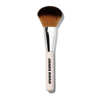 THE BRONZER BRUSH