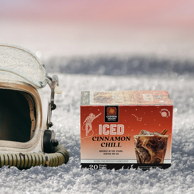 Cinnamon-Chill-Lifestyle-Split-Close-1000x1000.webp