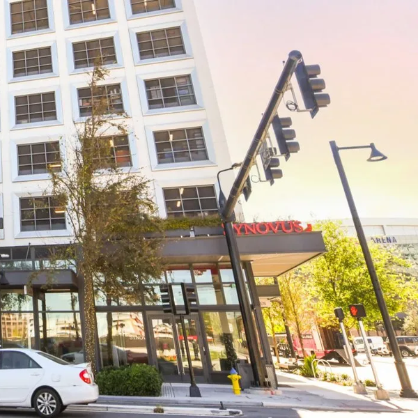 Saatva Unveils New Viewing Room in Water Street Tampa