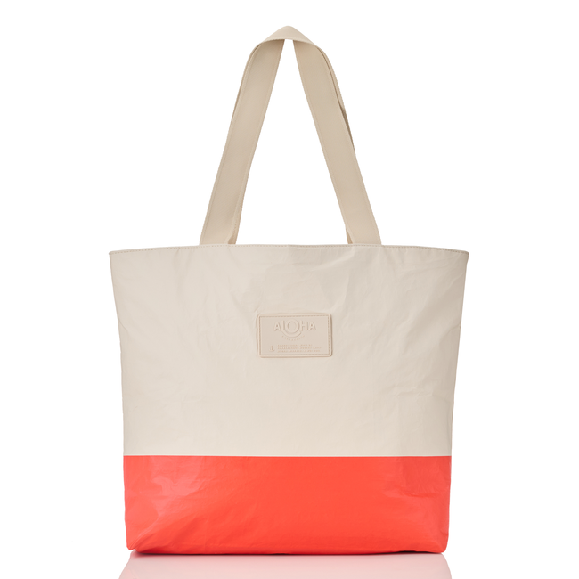 DT_dipped_red_haute_on_sandstone_1 (1).jpg
