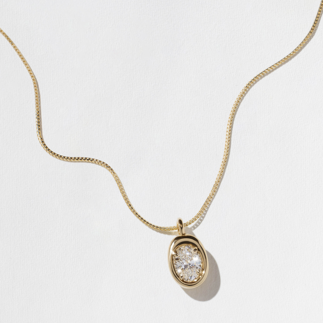 Delphi Diamond Pendant Necklace_YG_1.jpg