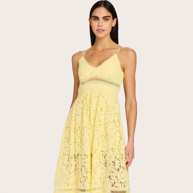 EMMA_YELLOW_0005.webp