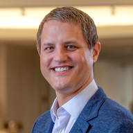 Evan Huston Headshot.jpg