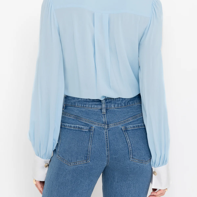 F25_DeniseGGTComboBlouse_PowderBlue.White_RylandDenimJeans_StarLt.Blue8.webp