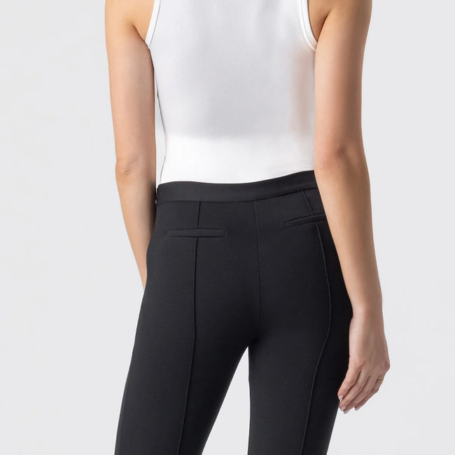 F25_MabelChainTank_White_FayPonteLeggings_Black2.webp