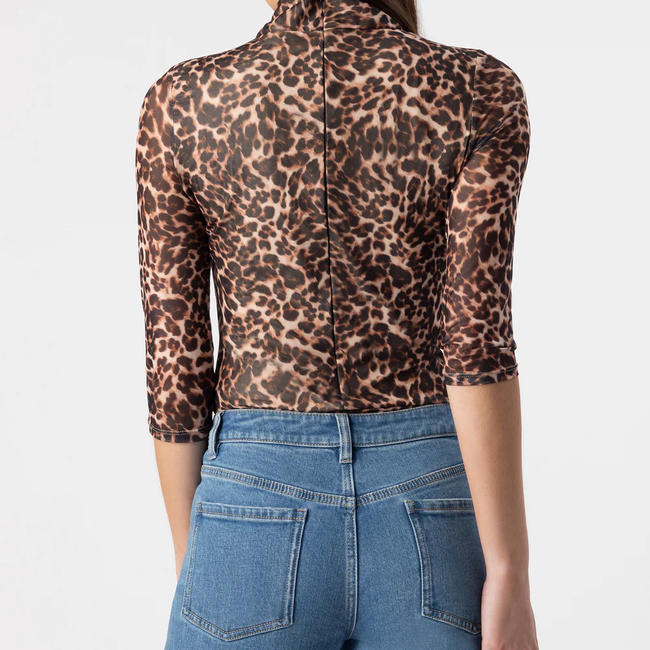 F25_MiloMeshBodysuit_Leopardess_RylandDenimPants_StarLightBlue_5.webp