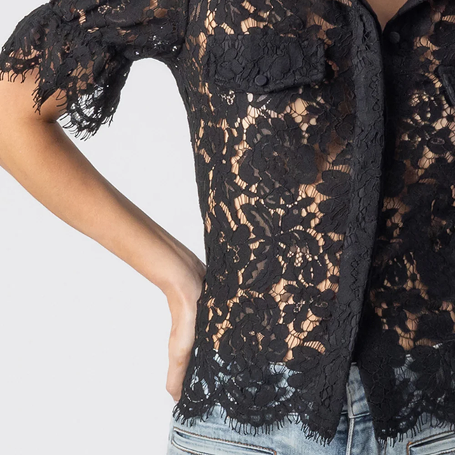 F25_MinaLaceShirt_Black_RaquelDenimPants_LightBlue3.webp